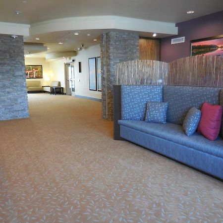 Ledgestone Hotel 버날 외부 사진