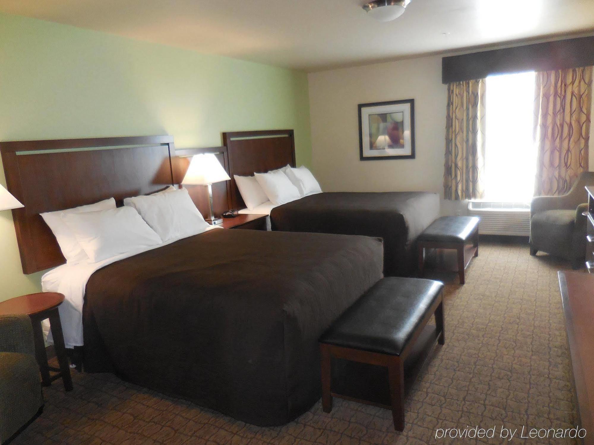 Ledgestone Hotel 버날 외부 사진